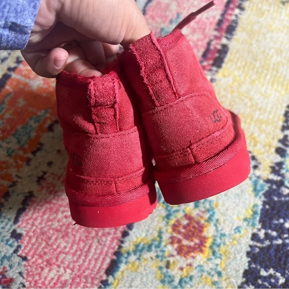 UGG Neumel II Toddler Boys Red Suede Boots Size 10